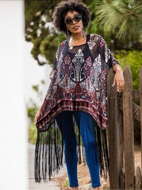 NWOT Jennafer Grace Handmade Devoré Velvet Fringe Poncho OS